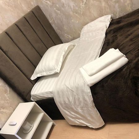 Hotel Lion Almaty Esterno foto