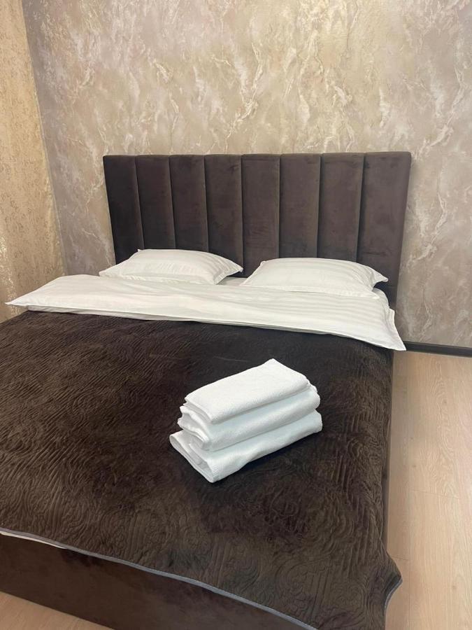 Hotel Lion Almaty Esterno foto