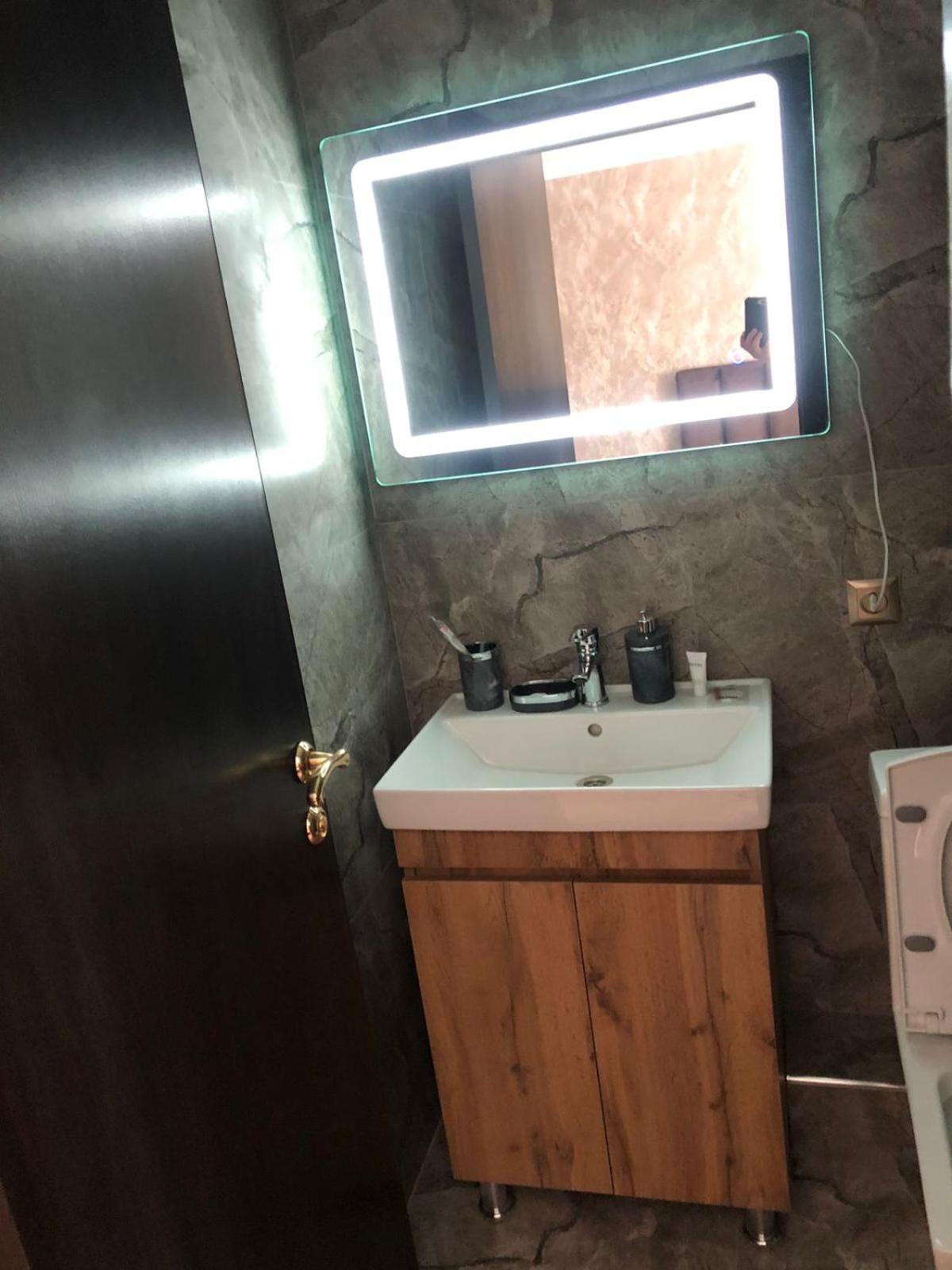 Hotel Lion Almaty Esterno foto